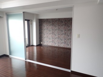 スクリーンウォールとこだわりの内装・設備リフォーム